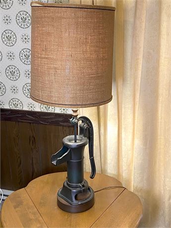 Ranch Craft Original Water Well Hand Pump Lamp