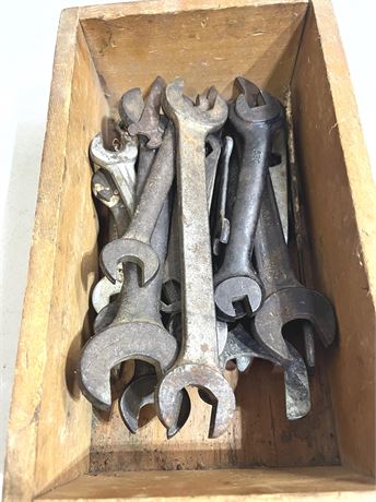 Vintage and Antique Wrenches