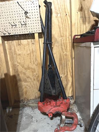 Pipe Chain Vise Stand