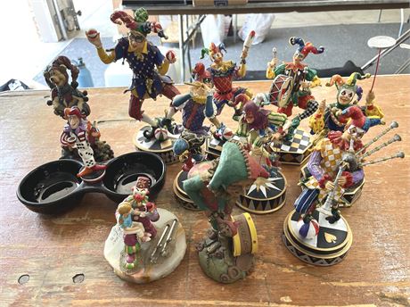 Ron Lee, Summit Jester Figurines