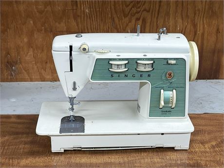 Singer Sewing Machine Model 714