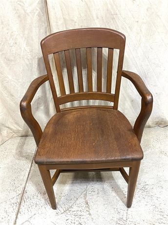 Early/Mid 1900s Bankers Chair