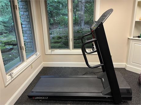 Landice Model L7 Treadmill