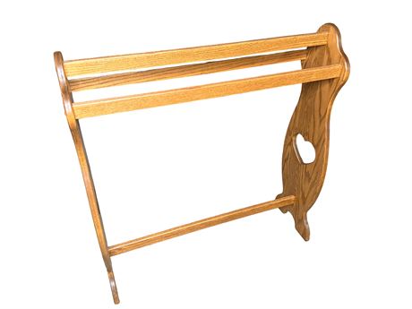 Oak Wood Quilt Rack