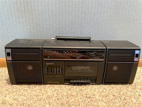 Sony Boombox Stereo Tape Player Recorder AM/FM Radio