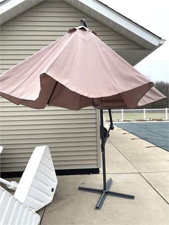 Shade Umbrella w/ Stand