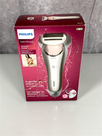NEW Philips Satin Shave
