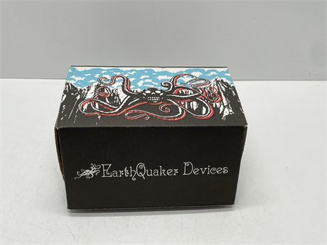 EarthQuaker Devices Guitar Effects Pedal