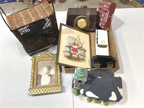 Mixed Decorative/Collectible Lot