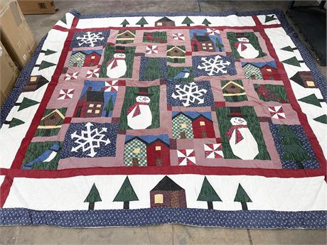 Hand Stitched Christmas Quilt