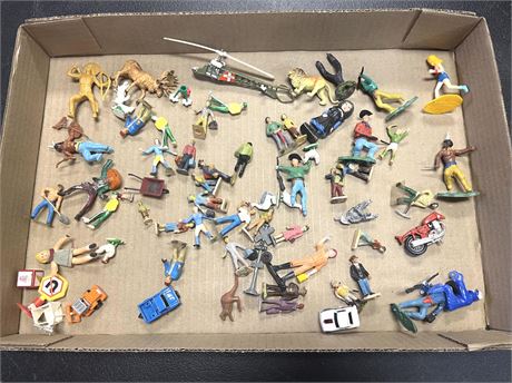 Vintage Toy Figurines