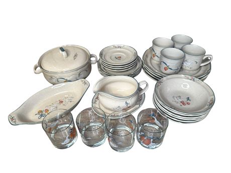 International China Stoneware "Marmalade" Pattern