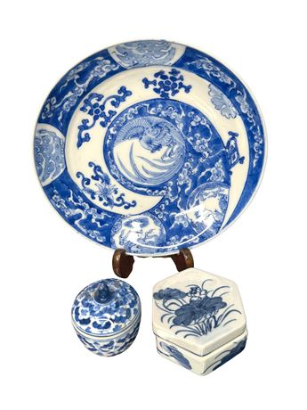 Chinese Blue and White Porcelain Plate and Trinket Boxes with Lids