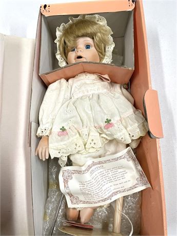 Doll Collection - Lot 18