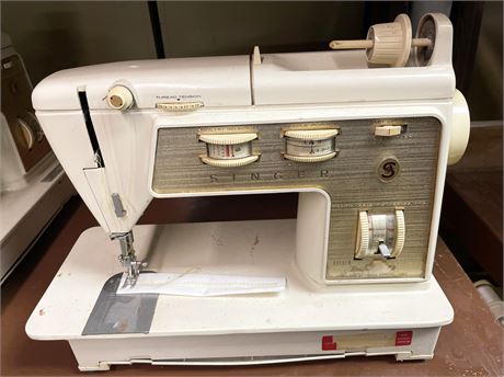 Singer Sewing Machine Model 750