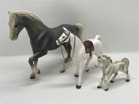 Three (3) Horses