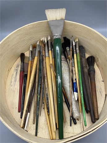 Large Lot of Paint Brushes