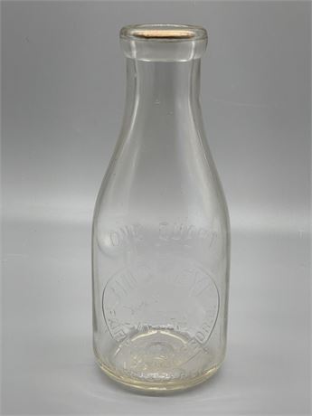 Buckeye Dairy Quart Bottle