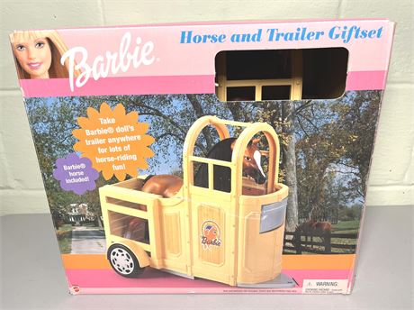 NIB Vintage Barbie Horse and Trailer Gift Set