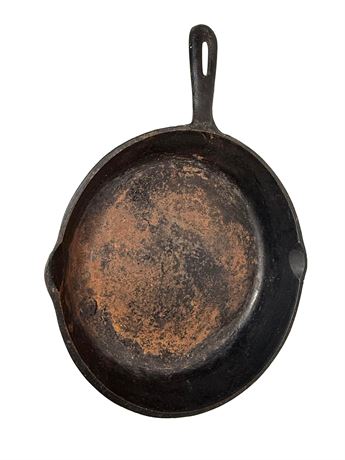 10.5" Cast Iron Skillet