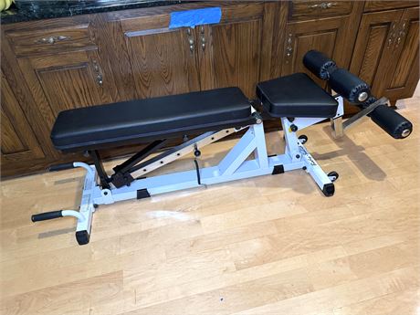 Body-Solid Adjustable Weight Bench