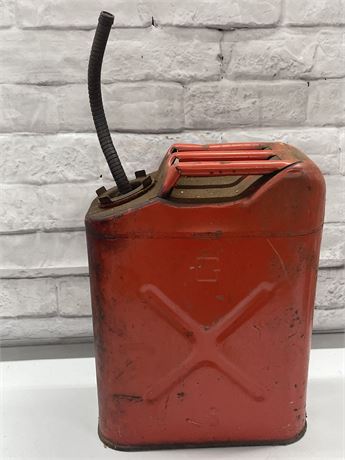 Metal Gas Can - Lot 1