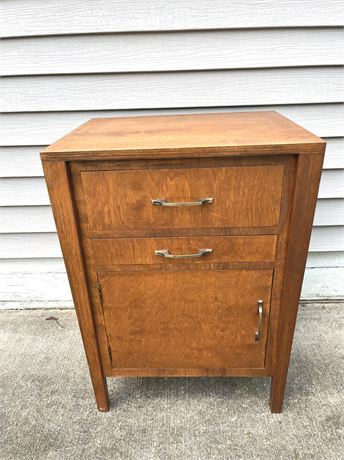 Mid Century Modern End Table