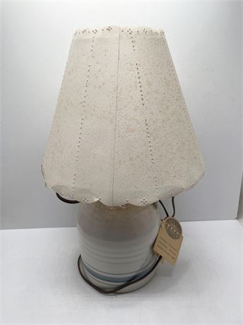 Pinewood Valley Stoneware Lamp