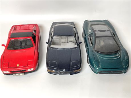 Welly 1/24 Diecast Model Cars