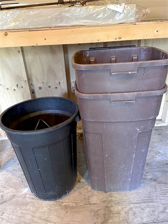 Plastic Garbage Cans