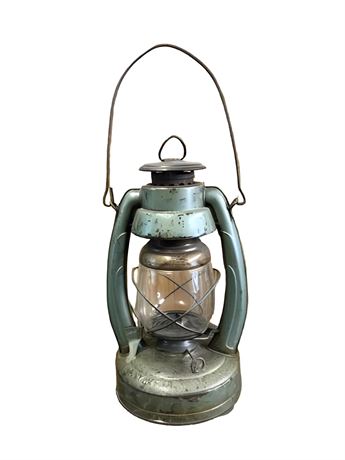Embury Air Pilot No. 2 Kerosene Lantern