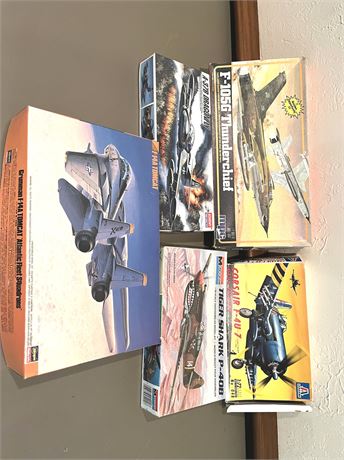 Model Plane Kits Lot 16