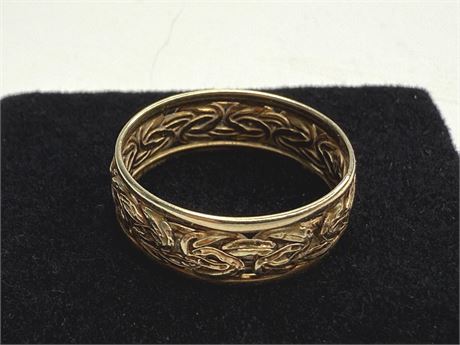 14kt Yellow Gold Ring