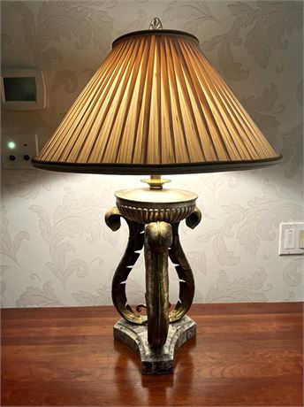 Maitland-Smith Neoclassical Table Lamp