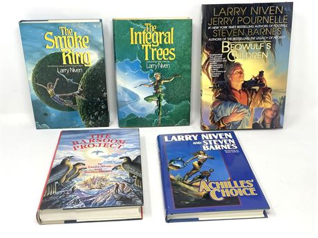 Larry Niven Books Lot 1