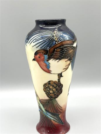 Moorcraft Robin Vase