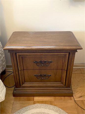 Broyhill Premier End Table
