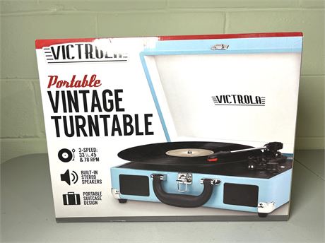 NIB Victrola Portable Vintage Turntable