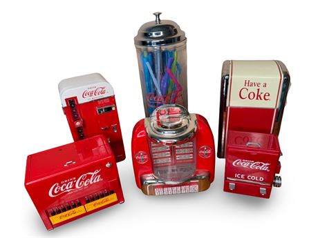 Coca-Cola Collectibles Lot 1