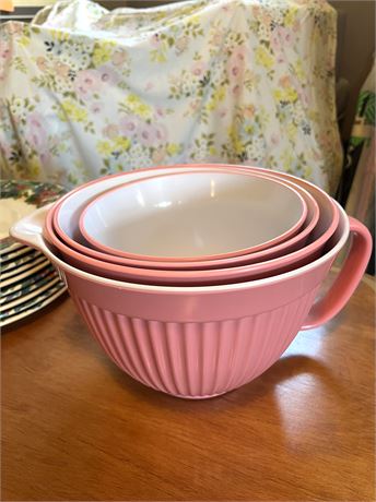 Vintage Pink Mixing Bowl Set