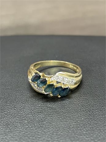 14kt Yellow Gold Diamond Sapphire Ring