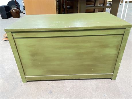 Green Wood Chest