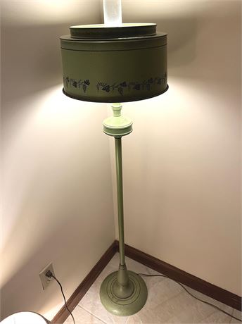 Toleware Metal Painted Floor Lamp