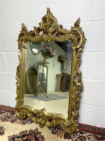 Carolina Mirror Co. Carved Gold Gilt Wood Ornate Mirror