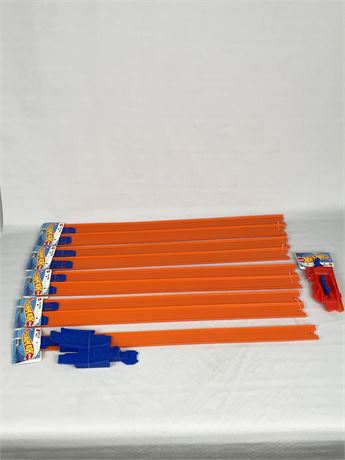 Hot Wheels Track and Launcher