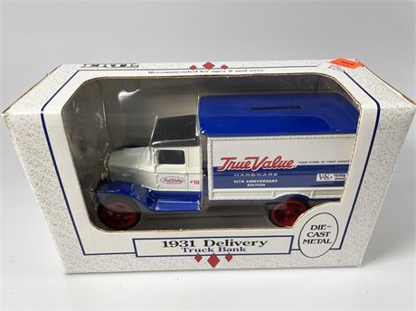 NEW ERTL 1931 True Value Delivery Truck