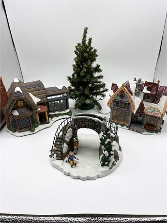 Christmas Village Houses - Lot #5