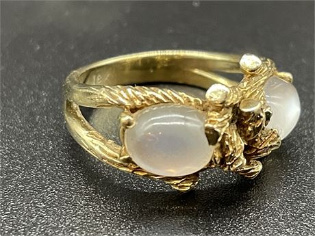 18k Gold Moonstone Ring