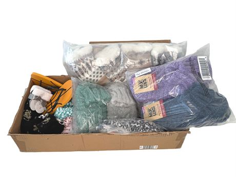 Muk Luks and Other Socks NEW
