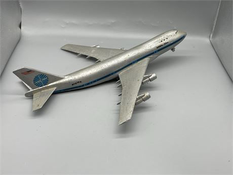 Pan Am Model Plane